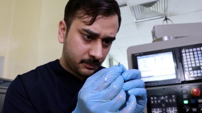 Kocaeli'den 25 ülkeye yerli diş implantı ihracatı