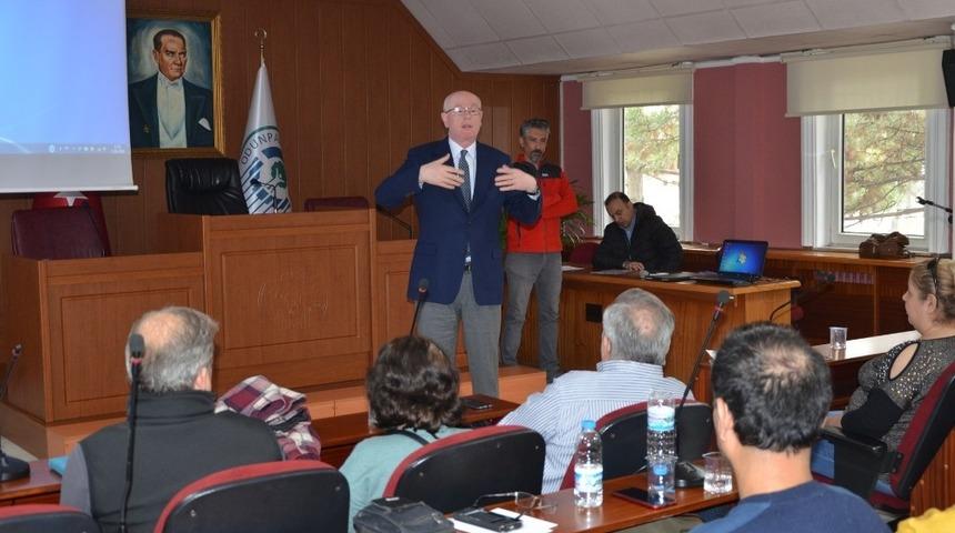 Kazım Kurt&rsquo;tan hayvanseverlere m&uuml;jde