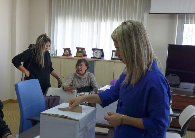 TOBB Kadın ve Genç Girişimciler kurulları icra komitesi üyeliği seçimleri yapıldı