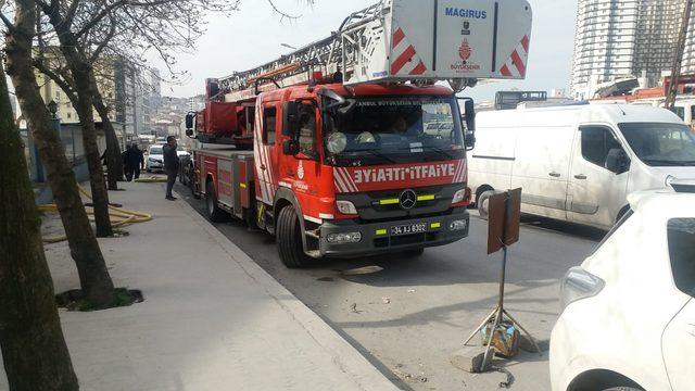 Esenyurt'ta iş yerinde patlama: 1 işçi ağır yaralandı