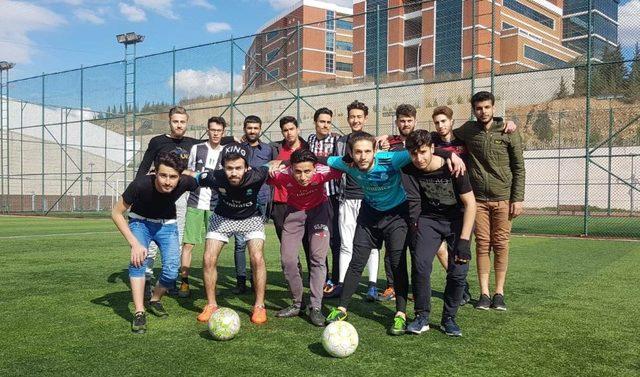 TÖMER Öğrencileri Futbol turnuvasında buluştu