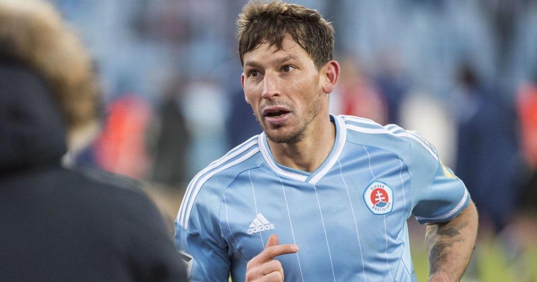 Holosko s&uuml;rprizi! İşte yeni takımı...