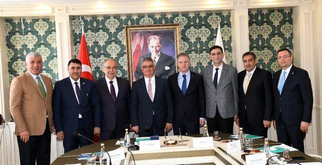 İKA Yönetim Kurulu Adıyaman’da toplandı