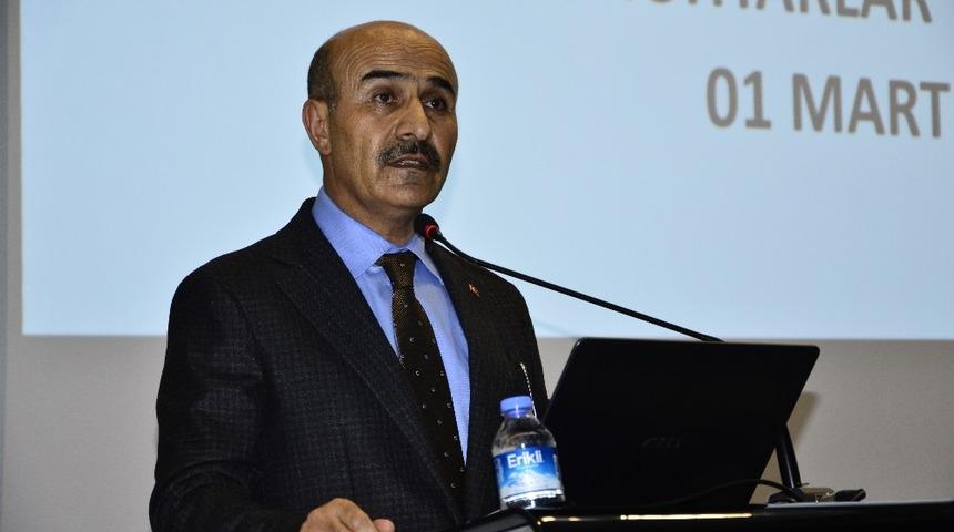 Vali Demirtaş muhtarlarla bir araya geldi