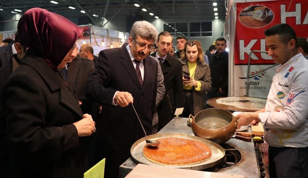 Van&rsquo;da &lsquo;Y&ouml;resel &Uuml;r&uuml;nler ve Hediyelik Eşya Fuarı&rsquo; kapılarını a&ccedil;tı