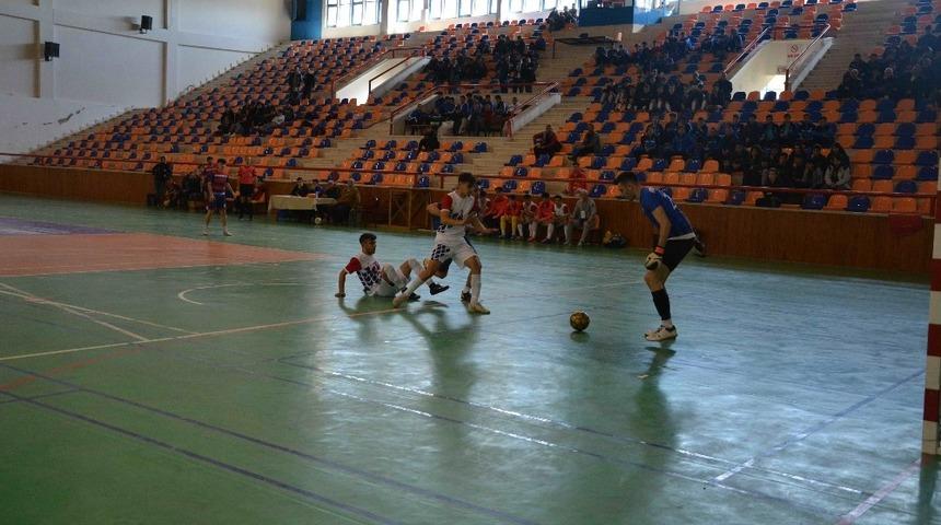 Ortaca ve Dalaman&rsquo;da futsal m&uuml;sabakaları başladı