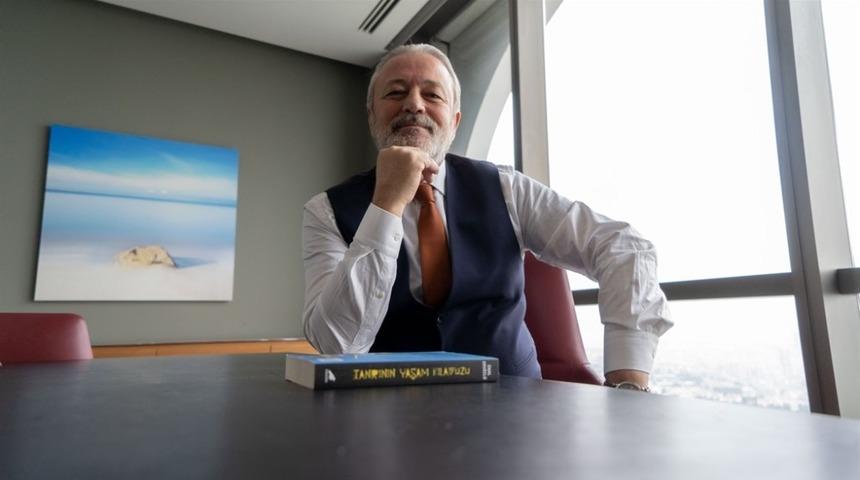 &Uuml;nal Ers&ouml;zl&uuml;&rsquo;n&uuml;n 9. kitabı raflardaki yerini aldı