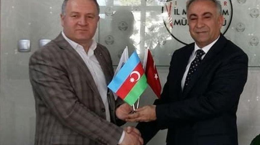 Başkan G&uuml;lbey, Milli Eğitim M&uuml;d&uuml;r&uuml; G&ouml;nen&rsquo;i ziyaret etti