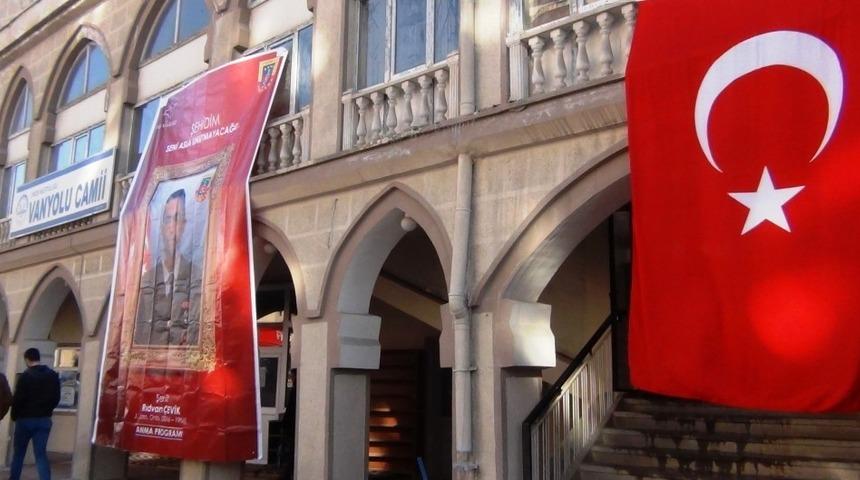 Afrin Şehidi &Ccedil;evik dualarla anıldı