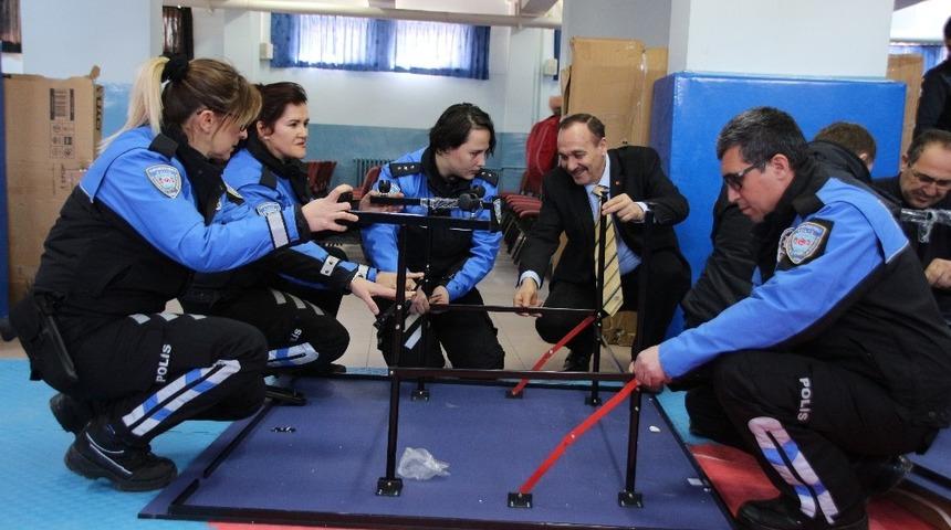 Hayata Renk Ver projesi hayata ge&ccedil;irildi