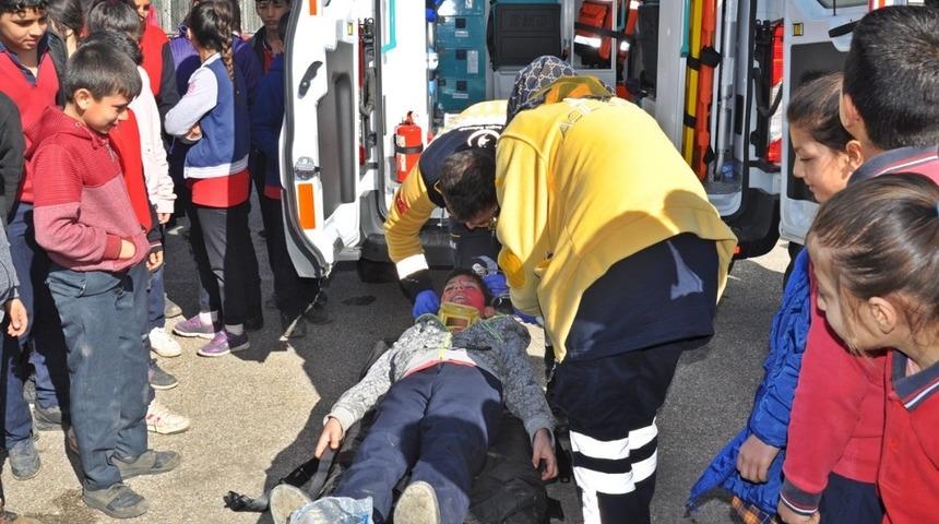 Okullarda deprem ve yangın tatbikatı