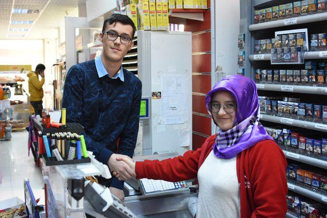 Muhtar adayı Taner, 31 Mart'ta 18 yaşında olacak