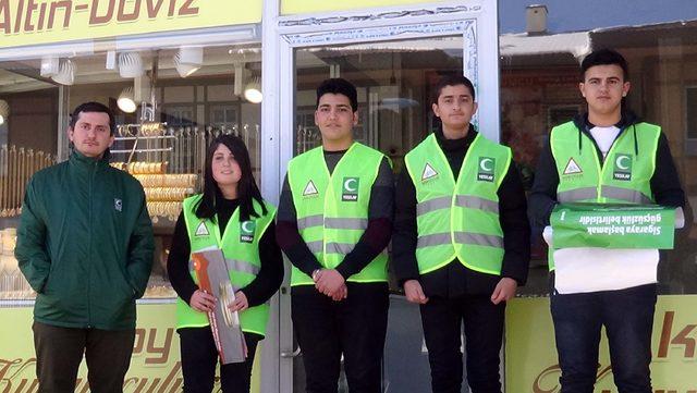 Erciş'te öğrencilerden Yeşilay Haftası farkındalık etkinliği