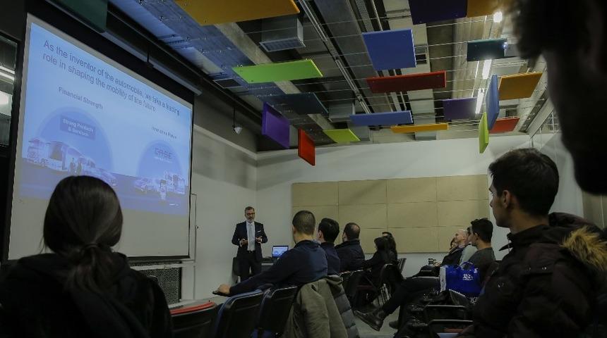 MBFH CEO’su Gerhard Gross İstanbul Bilgi Üniversitesi öğrencileriyle buluştu