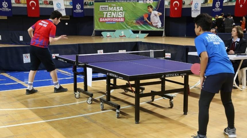 Okullar arası masa tenisi şampiyonası sona erdi