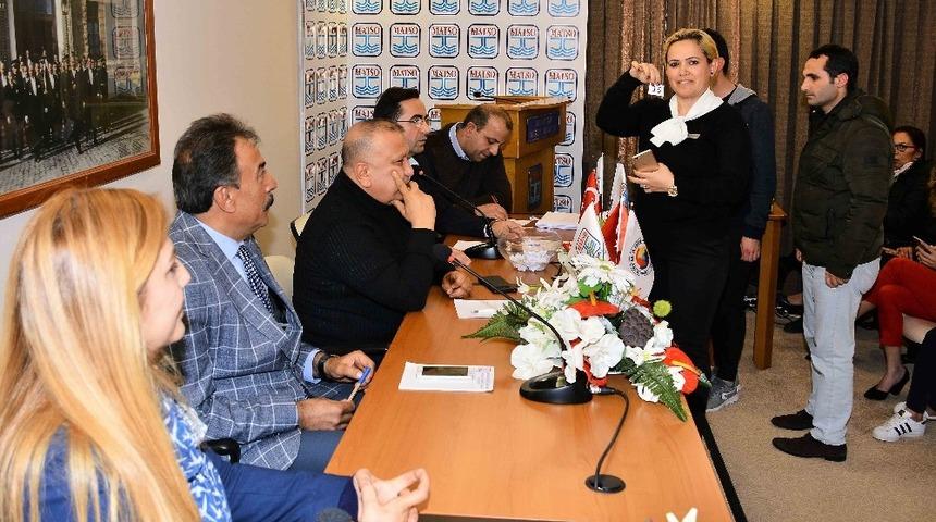 İstihdam fuarının stant yerleri i&ccedil;in kura &ccedil;ekimi yapıldı