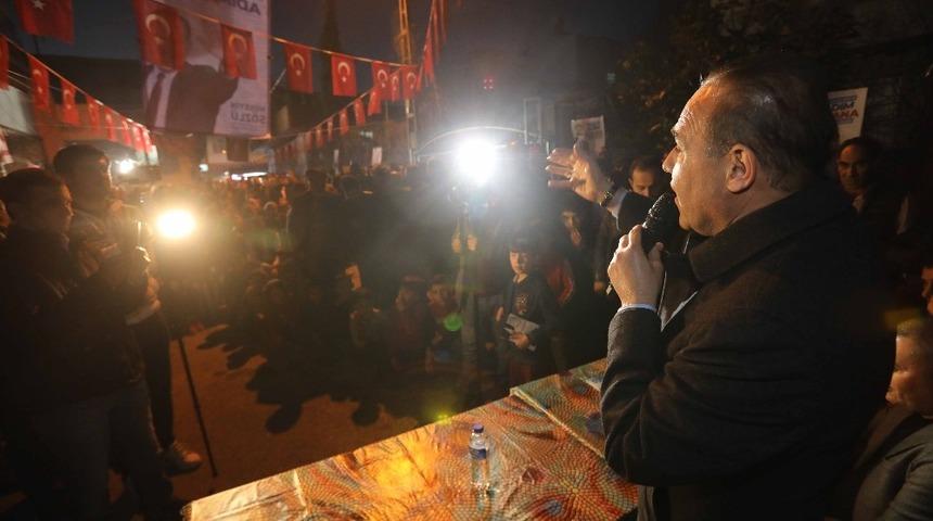 S&ouml;zl&uuml;: &ldquo;Devlet Bah&ccedil;eli K&ouml;pr&uuml;s&uuml;&rsquo;n&uuml;n inşaatının s&uuml;r&uuml;yor&rdquo;