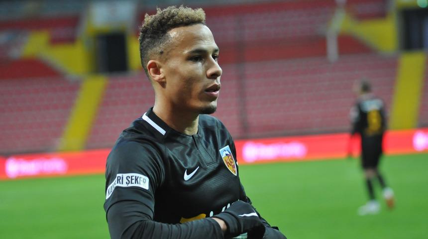 Kayserispor’da Tjaronn Chery şoku