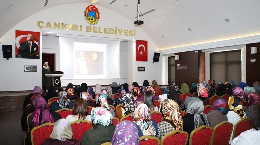 &Ccedil;ankırı&rsquo;da &ldquo;Kodlanıyoruz&rdquo; semineri