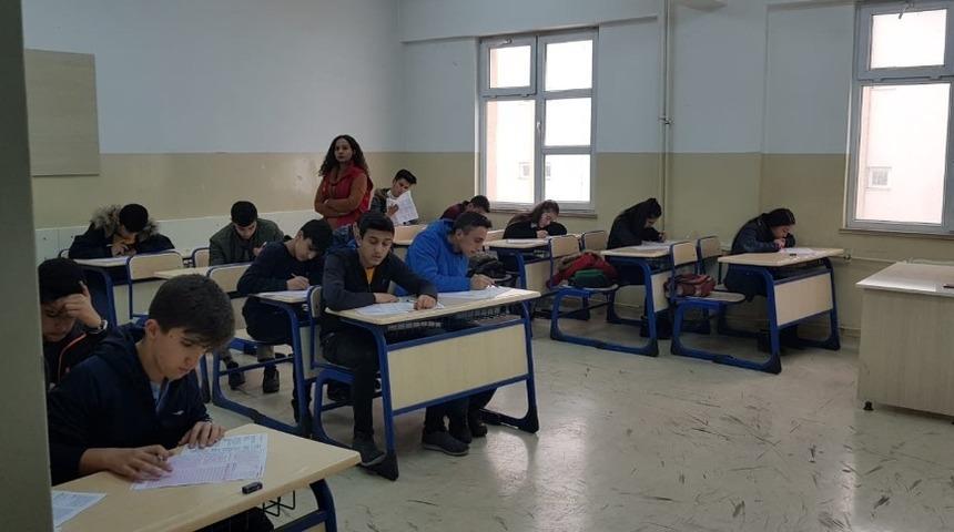 Gen&ccedil;lik merkezi Siyer-i Nebi yarışması d&uuml;zenledi