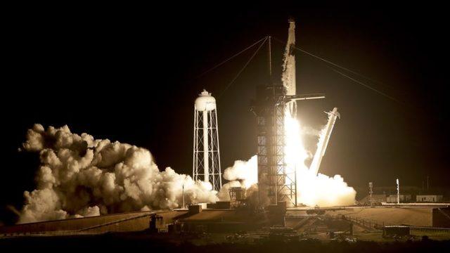 SpaceX'in Uzay Aracı Başarıyla Fırlatıldı