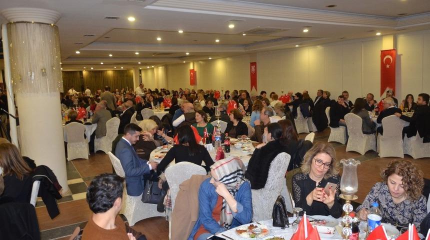 Yardımsevenler 91. onur yılı yemeği