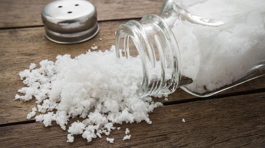 Aşırı tuz tüketiminin zararları nelerdir? Tuz tüketimini azaltacak pratik öneriler... 