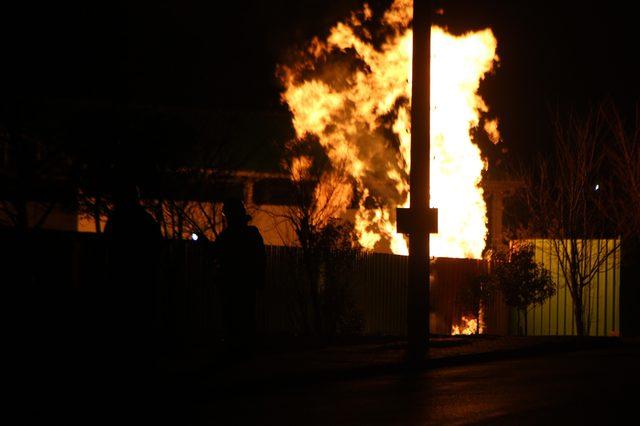 Doğal gaz dolum istasyonundaki yangın korkuttu