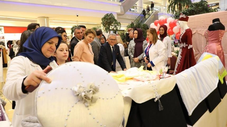 Başkan Memduh Büyükkılıç: "Türk el sanatlarına ve bölgesel kültüre öncelik veriyoruz"