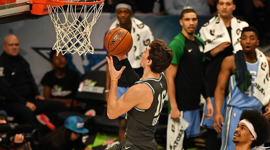 Cedi Osman'dan Detroit Pistons potasına 10 sayı