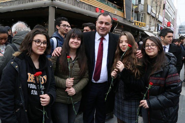 Taşdelen gençlerle sokakta buluştu G3