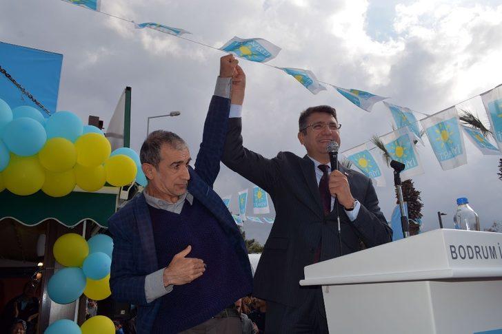 Mehmet Tosun’dan miting havasında seçim ofisi açılışı G3