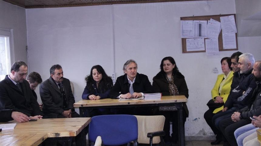 Ayan, projelerini anlattı