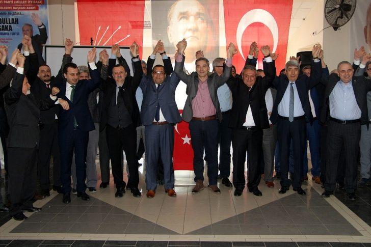 Millet İttifakının adayı Şıktaşlı, Soma ve Gördes’te vatandaşlarla buluştu G2