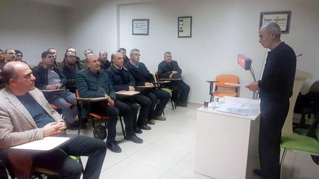 Gazeteci-Yazar Hikmet Köksal’dan Seyyid Ahmet Arvasi anısına konferans