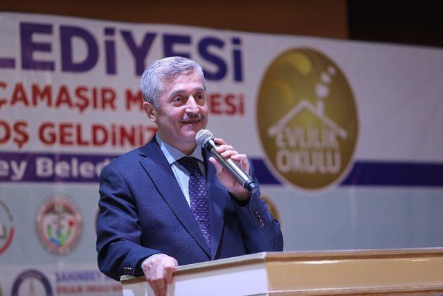 Evlilik okulu projesi ile 26 bin 874 çifte eğitim verildi