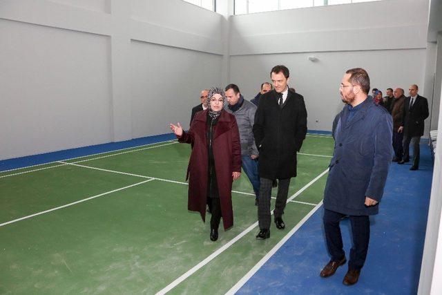 Muhammet Yürükuslu Spor Kompleksi’nde sona yaklaşıldı