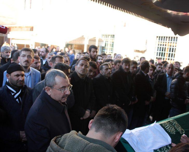 Sobadan sızan gazdan zehirlenen çocuklar gözyaşlarıyla uğurlandı G1