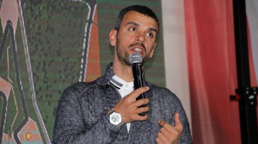 AK Parti Sakarya Milletvekili Kenan Sofuoğlu'ndan gençlere müjde