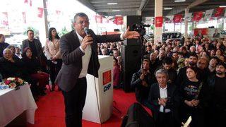 Özgür Özel'den çok sert sözler: Ecevit ve Atatürk’ün kemiklerini sızlatıyor