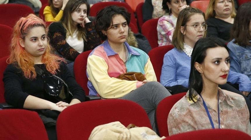 Kadın y&ouml;netmenler Konak&rsquo;ta