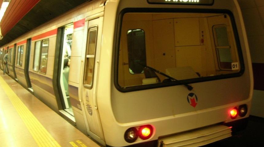 İstanbul'da metro seferlerinde aksama! 