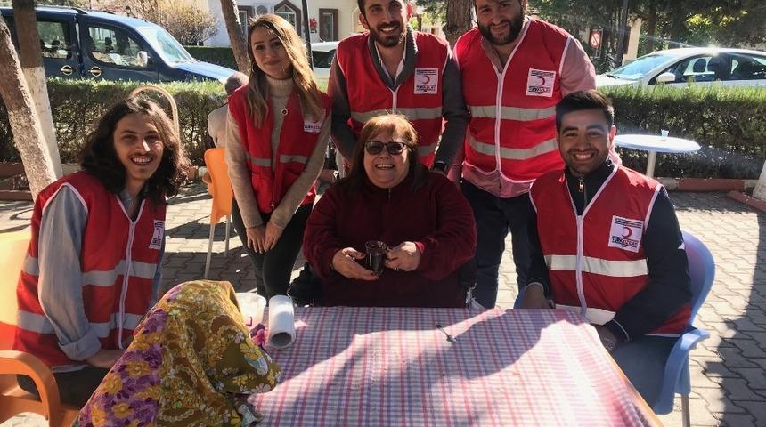 Başkan Saygılı&rsquo;dan gen&ccedil;lere "Kızılay&rsquo;a g&ouml;n&uuml;ll&uuml; olma" &ccedil;ağrısı