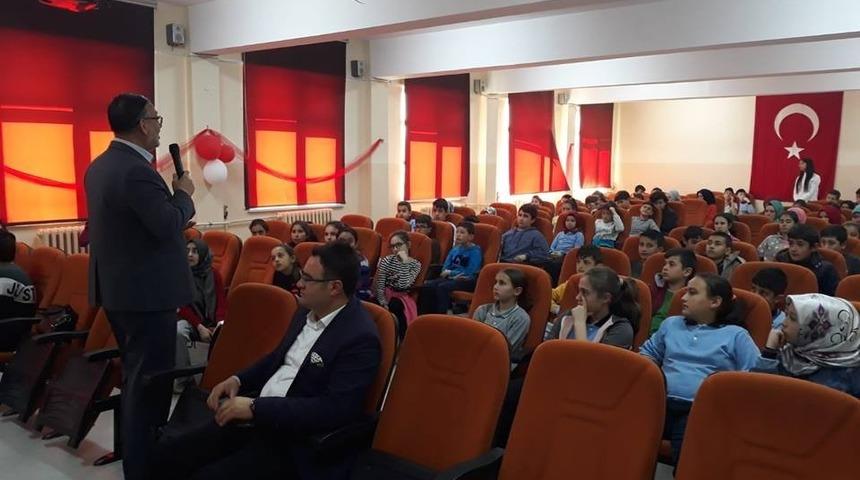 &rsquo;&rsquo;Meslek ve ahlak&rsquo;&rsquo; konulu konferans