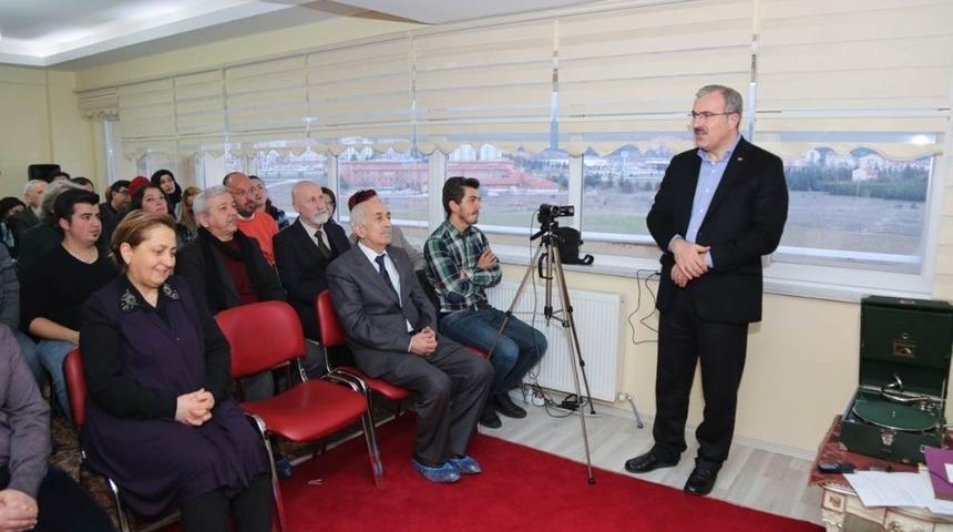 M&uuml;nir Nurettin Sel&ccedil;uk K&uuml;tahya&rsquo;da anıldı