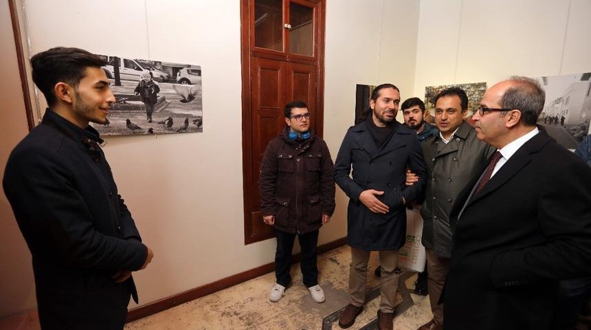 &rsquo;&rsquo;Yaşama Dair Kısa Bakışlar&rsquo;&rsquo; adlı fotoğraf sergisi a&ccedil;ıldı