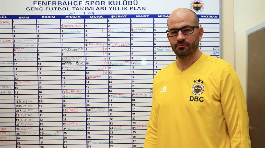 David Badia: 3-4 yıl sonra Fenerbahçe'nin iskeletini altyapı oyuncuları oluşturacak