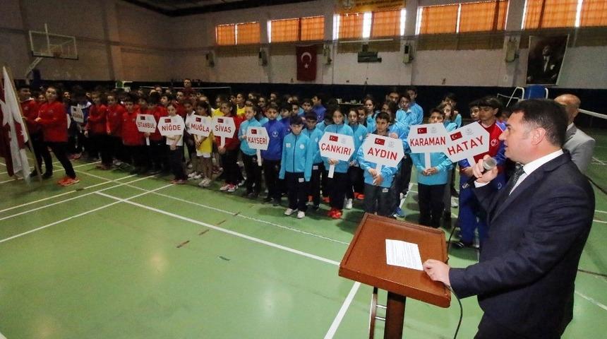 Badminton Anadolu Yıldızlar Ligi Yarı Final M&uuml;sabakaları