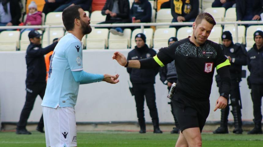 Evkur Yeni Malatyaspor - Medipol Başakşehir ma&ccedil;ında VAR bozuldu