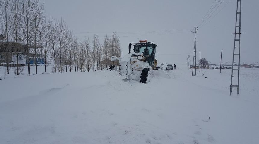 Iğdır&rsquo;da kar yağışı